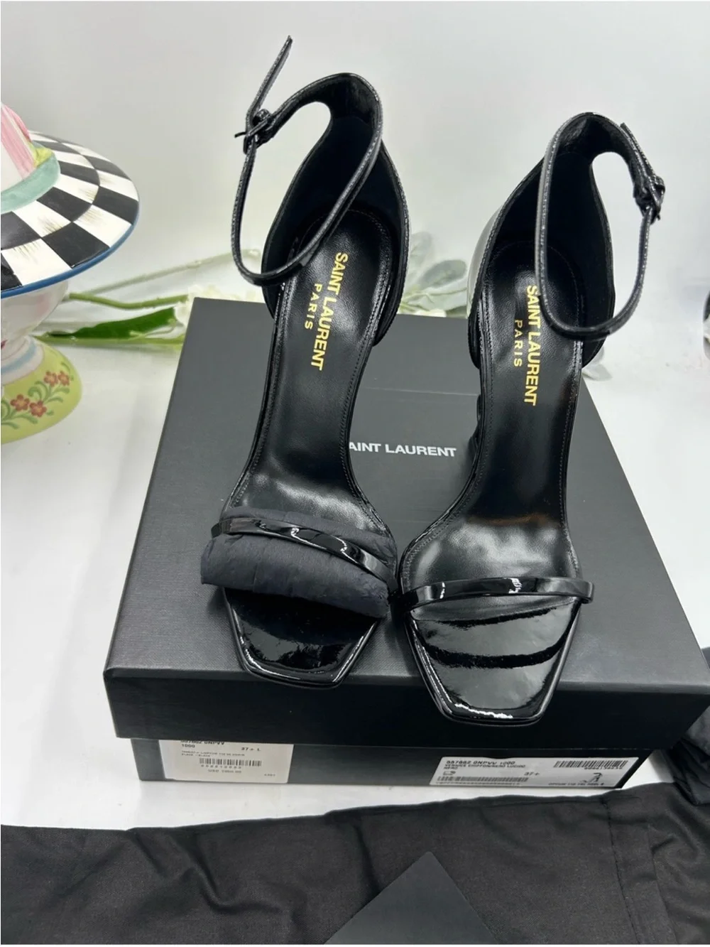 Women’s SaintLaurentYSL OPYUM patent leather sandal size 37.5 made in Italy